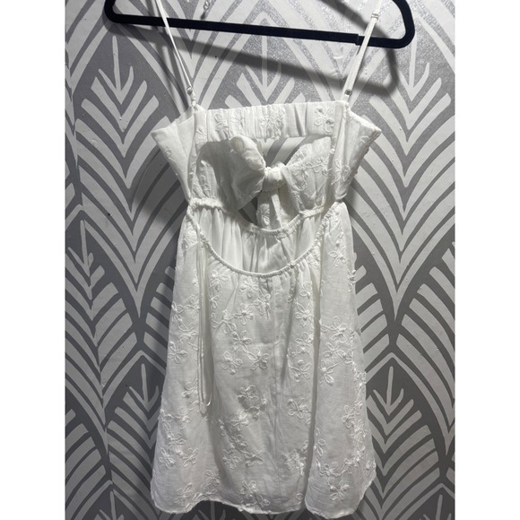 Princess Polly White Granno Floral Eyelet Tie Front Mini Dress Cutout US 4 - Picture 6 of 8